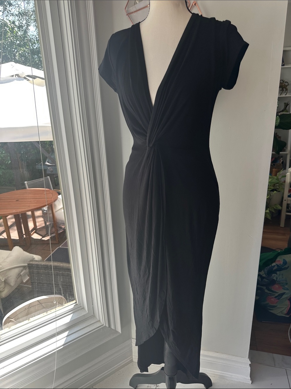 NWT Black Twist-Front Plunge V-Neck Midi Maxi Dress Swim Beach Coverup Sz Medium